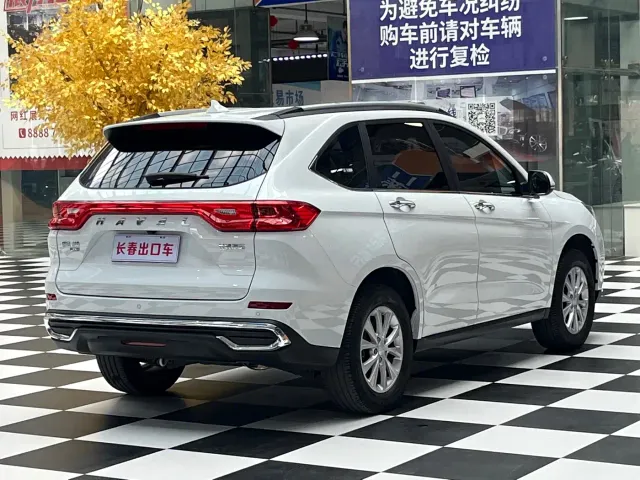 Haval M6 — Фото автомобиля 6