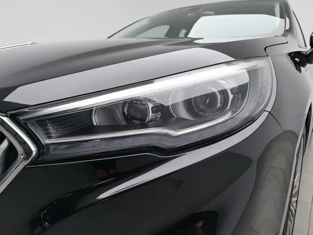 Hongqi Hongqi H5 2022 Classic Facelift 1.5T DCT Flag Rhythm Edition — Фото автомобиля 7