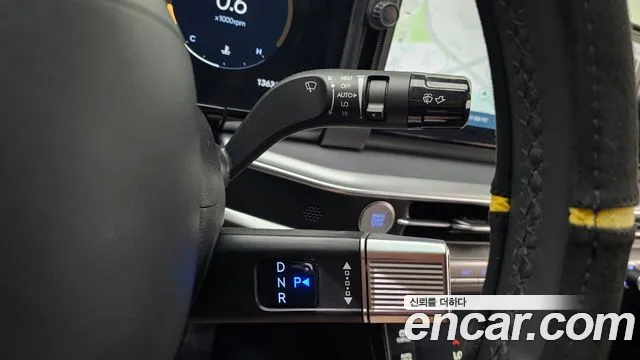 Hyundai Grandeur Grandeur (GN7) 3.5 LPG 2WD (Такси) — Фото автомобиля 9