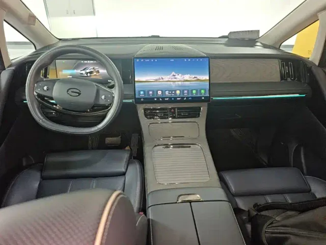 GAC Trumpchi Xiangwang M8 — Фото автомобиля 9