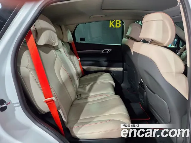 Genesis GV80 — Фото автомобиля 12