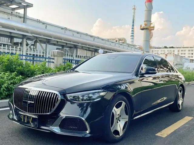 Mercedes-Benz S-Class — Фото автомобиля 2
