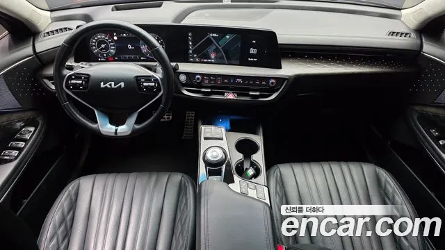 Kia K8 — Фото автомобиля 10