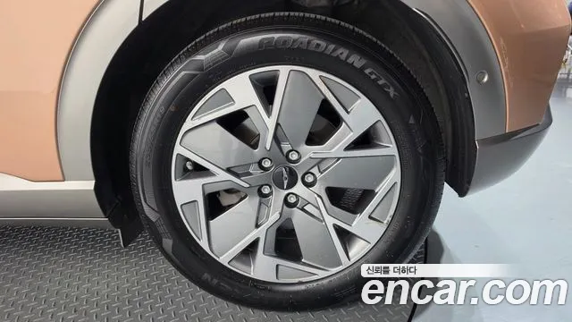 Genesis GV60 — Фото автомобиля 21