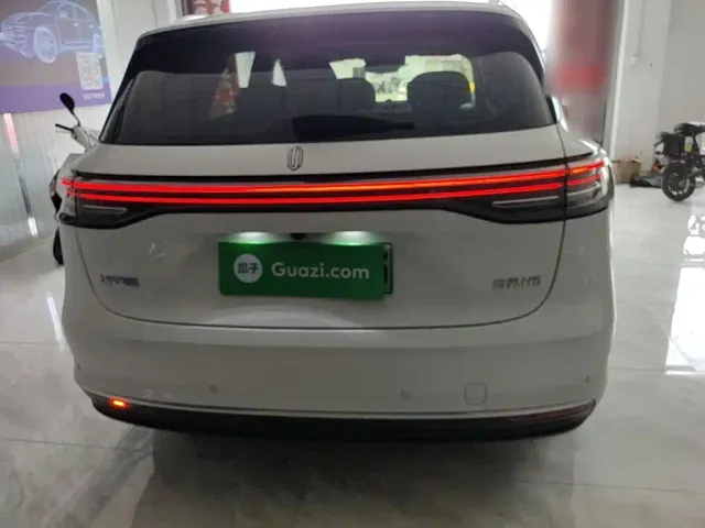 Shangjie SUV — Фото автомобиля 3