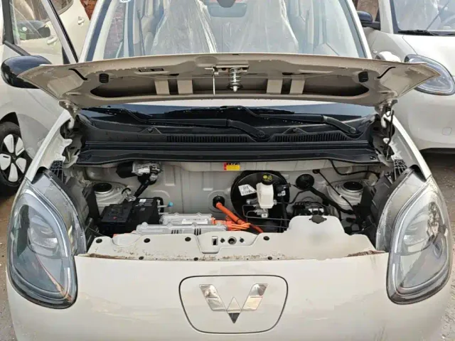 Wuling Hongguang Mini EV — Фото автомобиля 19