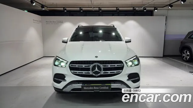 Mercedes-Benz GLE-Class — Фото автомобиля 6