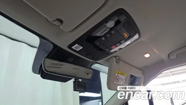 Kia Carnival 4th Gen — Фото автомобиля 24