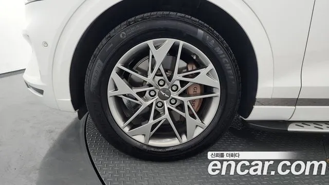 Genesis GV70 3.5T Бензин AWD — Фото автомобиля 5