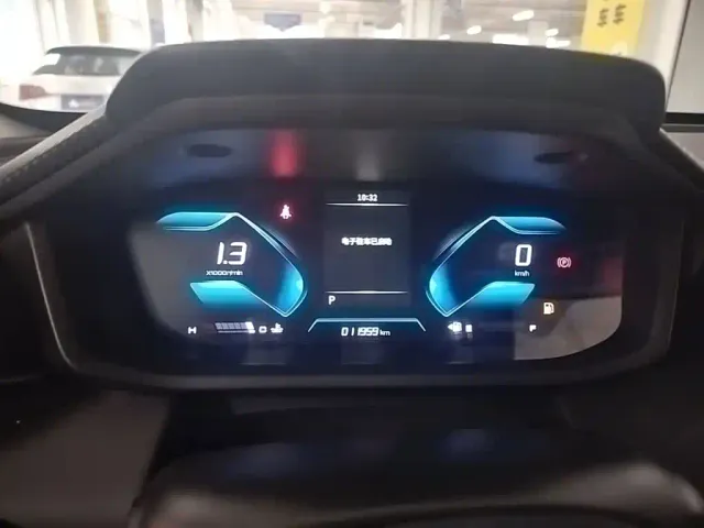 Dongfeng Yixuan GS — Фото автомобиля 11
