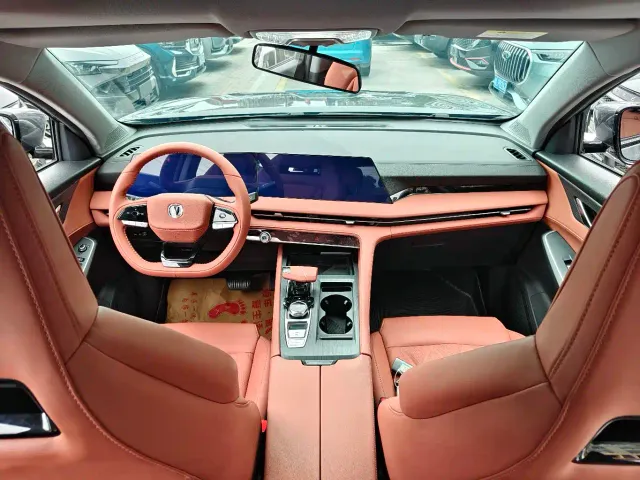Changan CS75 Plus — Фото автомобиля 5