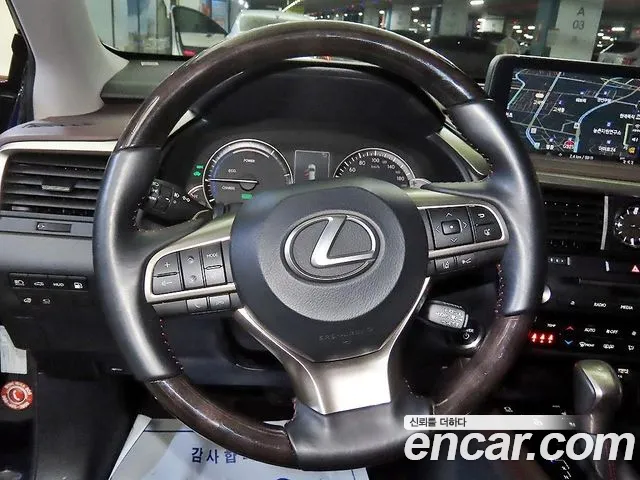 Lexus RX — Фото автомобиля 6