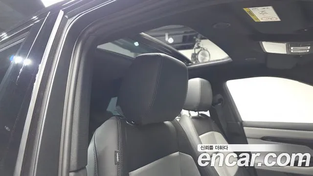 Land Rover Range Rover Evoque 2nd Gen — Фото автомобиля 23