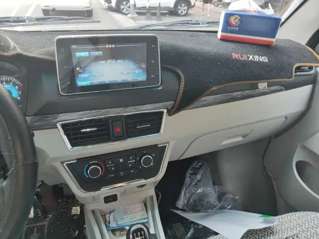 Jinbei New Hiace X30L — Фото автомобиля 5