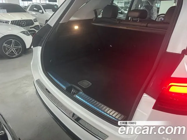 Mercedes-Benz GLE-Class — Фото автомобиля 11