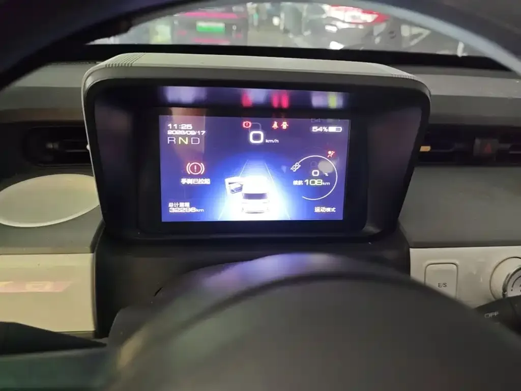 Wuling Motors Hongguang MINIEV 2022 GAMEBOY 200km Play Edition LFP — Фото автомобиля 8