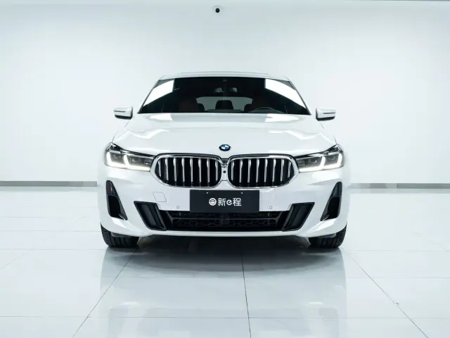 BMW 6 Series Gran Turismo — Фото автомобиля 2