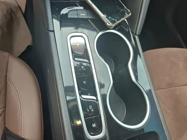 Buick Regal — Фото автомобиля 9