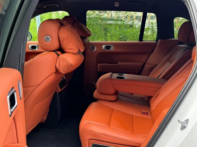 Li Auto L7 — Фото автомобиля 6