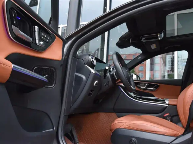 Mercedes-Benz GLC-Class — Фото автомобиля 13