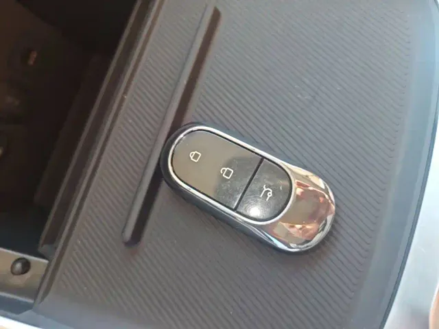 Leapmotor C11 — Фото автомобиля 8