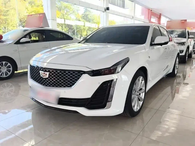 Фотография автомобиля — Cadillac CT5