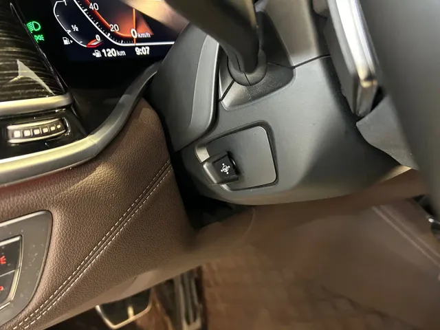 BMW 7 Series — Фото автомобиля 12
