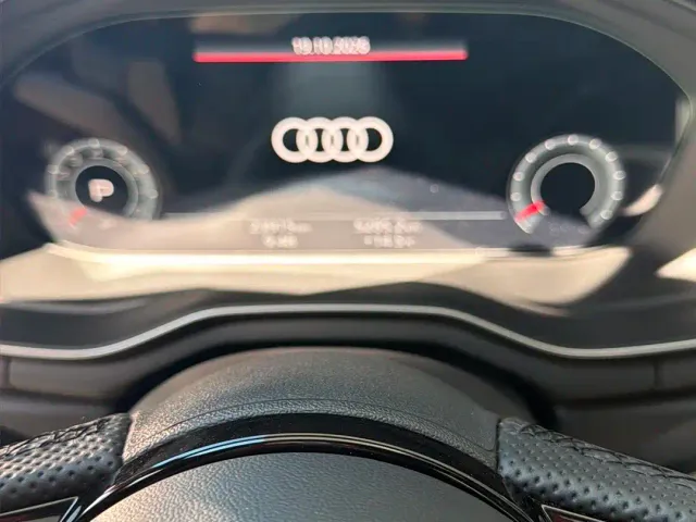 Audi A4L — Фото автомобиля 13