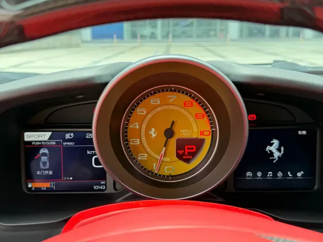 Ferrari F8 — Фото автомобиля 19