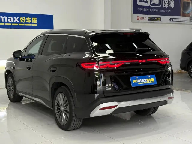 BYD Song Ultra — Фото автомобиля 6