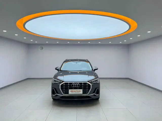Audi Q3 — Фото автомобиля 2