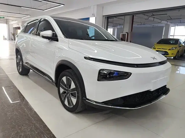 Xpeng G3 — Фото автомобиля 3