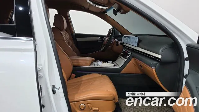 Genesis GV80 — Фото автомобиля 16