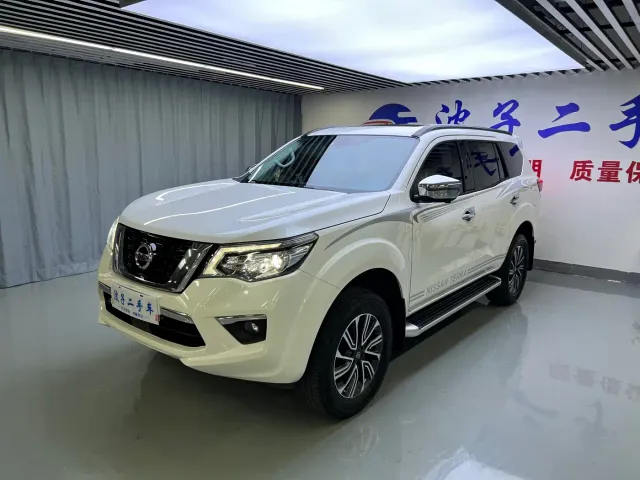 Фотография автомобиля — Nissan Terra