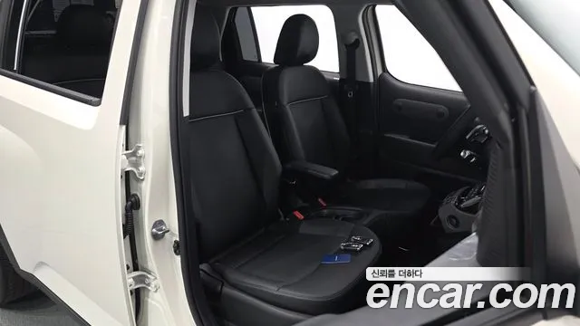 Hyundai Casper Electric — Фото автомобиля 18