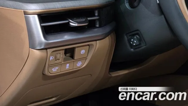 Hyundai Grandeur GN7 — Фото автомобиля 15