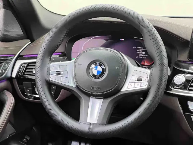 BMW 5 Series — Фото автомобиля 23