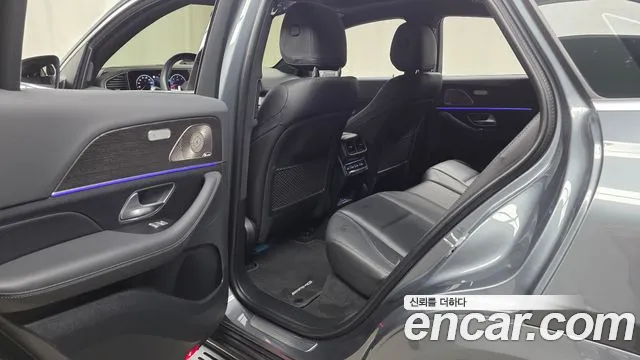 Mercedes-Benz GLE-Class — Фото автомобиля 11