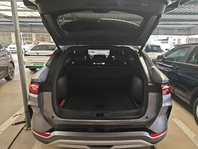 BYD Song PLUS — Фото автомобиля 18