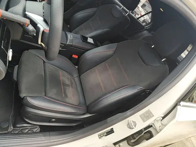 Mercedes-Benz A-Class — Фото автомобиля 14