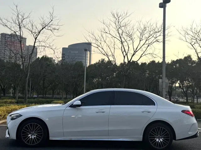 Mercedes-Benz C-Class — Фото автомобиля 5