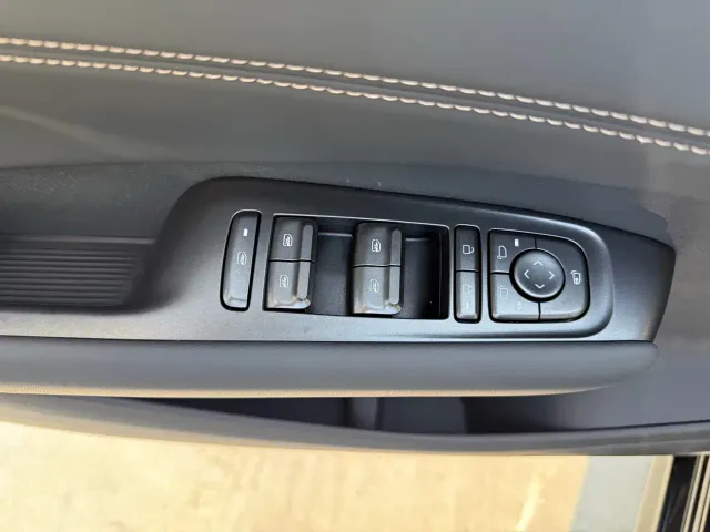Wuling Starlight — Фото автомобиля 12