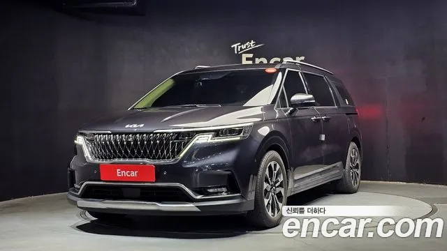 Фотография автомобиля — Kia Canival