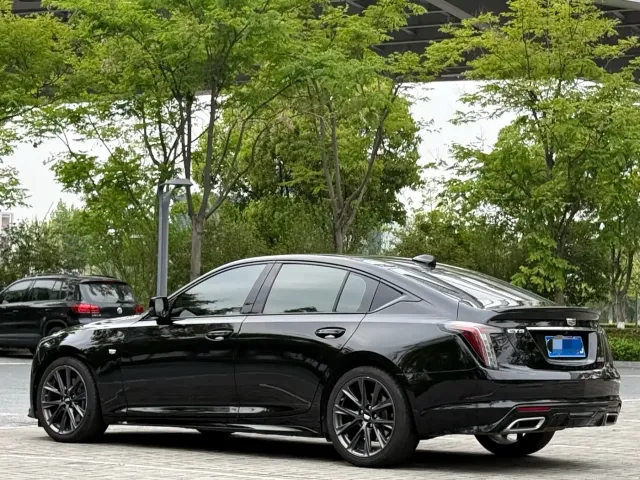 Cadillac CT5 — Фото автомобиля 7