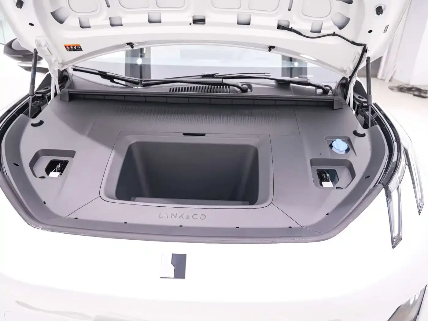 Lynk & Co Lynk & Co Z20 2025 530km RWD Pro — Фото автомобиля 25