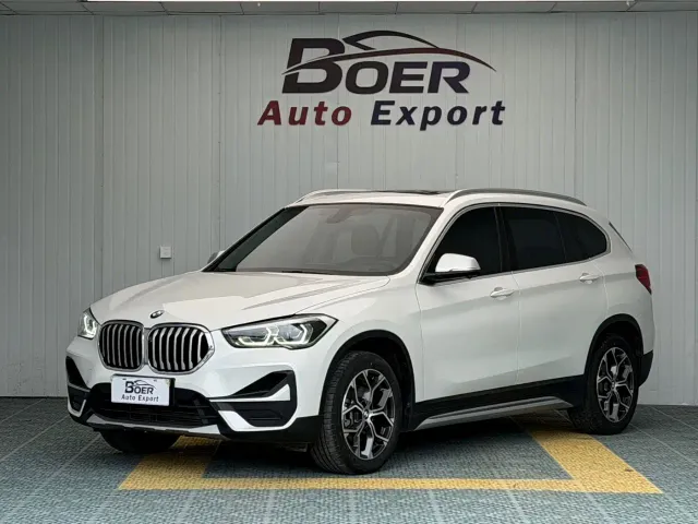 Фотография автомобиля — BMW X1