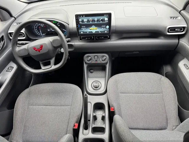 Wuling Hongguang — Фото автомобиля 7
