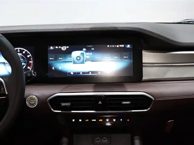 Jetour X90 Plus — Фото автомобиля 15