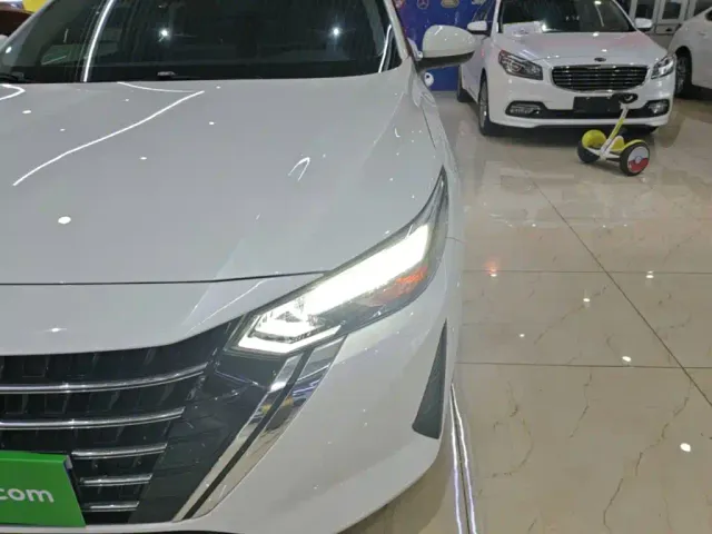Nissan Sylphy — Фото автомобиля 23