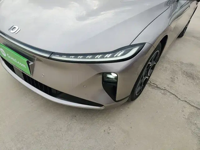 Changan Qiyuan A07 — Фото автомобиля 23